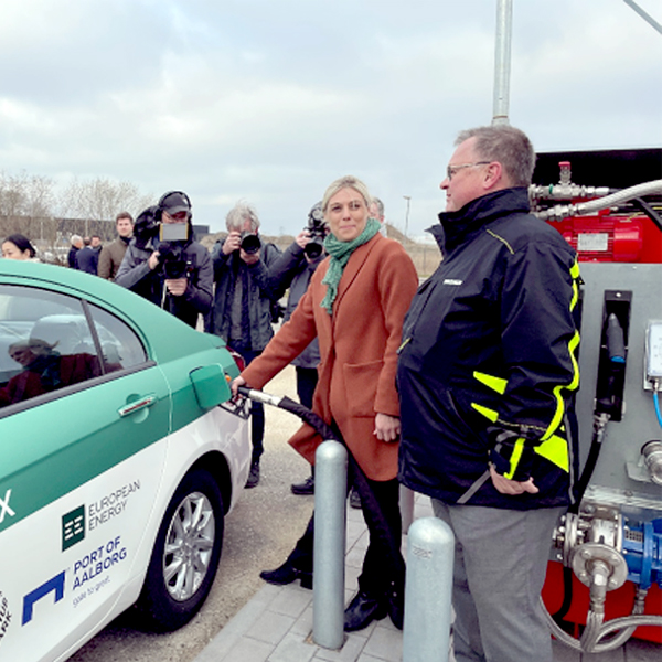 Neue Energiefahrzeuge betreten eine neue Spur, die Evolution der Methanolauto-Kommerzialisierung ist startklar